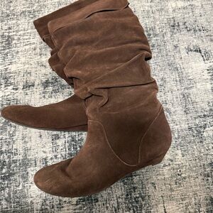 Steve Madden Brown Suede Slouch Boots size 7